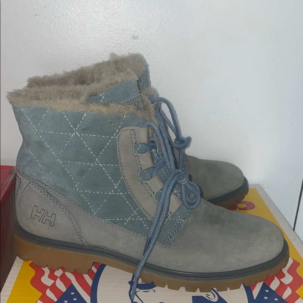 Helly Hansen Gray Winter Rain Boots Durable Suede